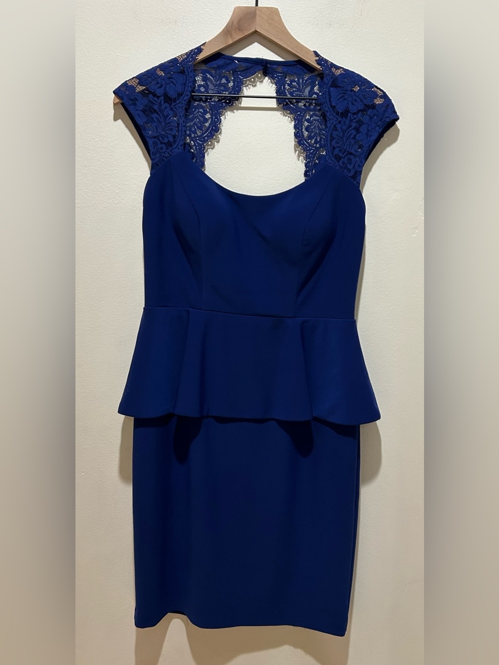 Xscape Royal Navy Blue Lace Top Layered Classy Cocktail Dress - Women’s Size 6